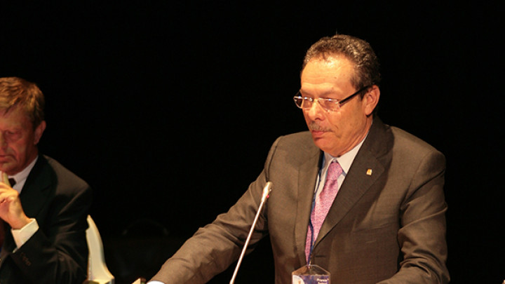 Franco Senesi, Presidente Cassa Centrale Banca parla al pubblico