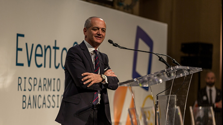 Enrico Salvetta, Amministratore Delegato Assicura parla al pubblico